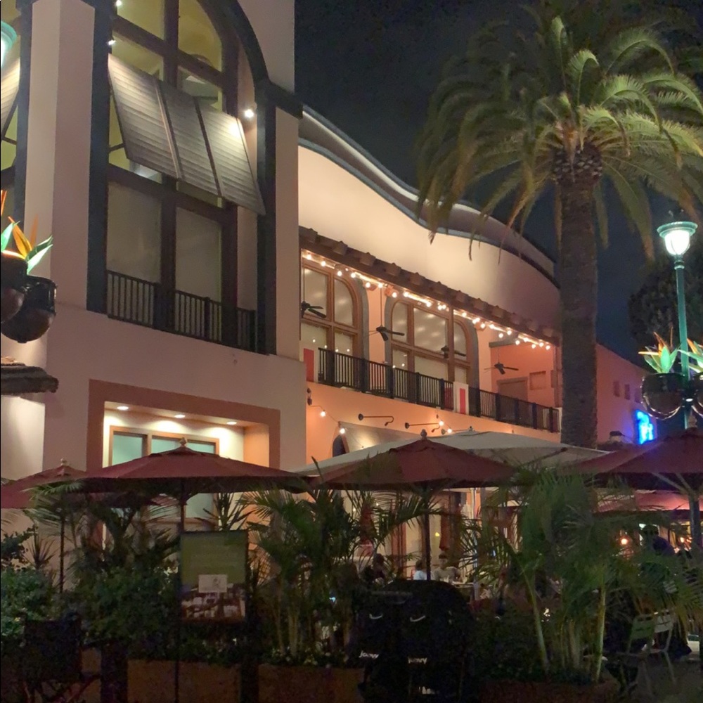 Do not hesitate to make offers on all clothing.